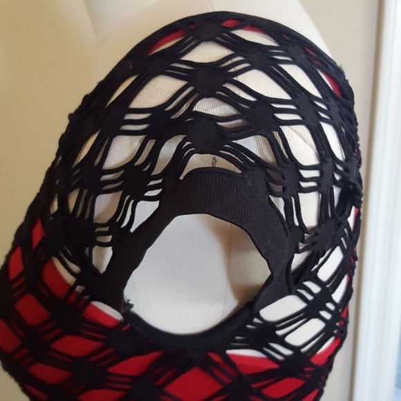 Fishnet mesh top - Picture 6 of 6